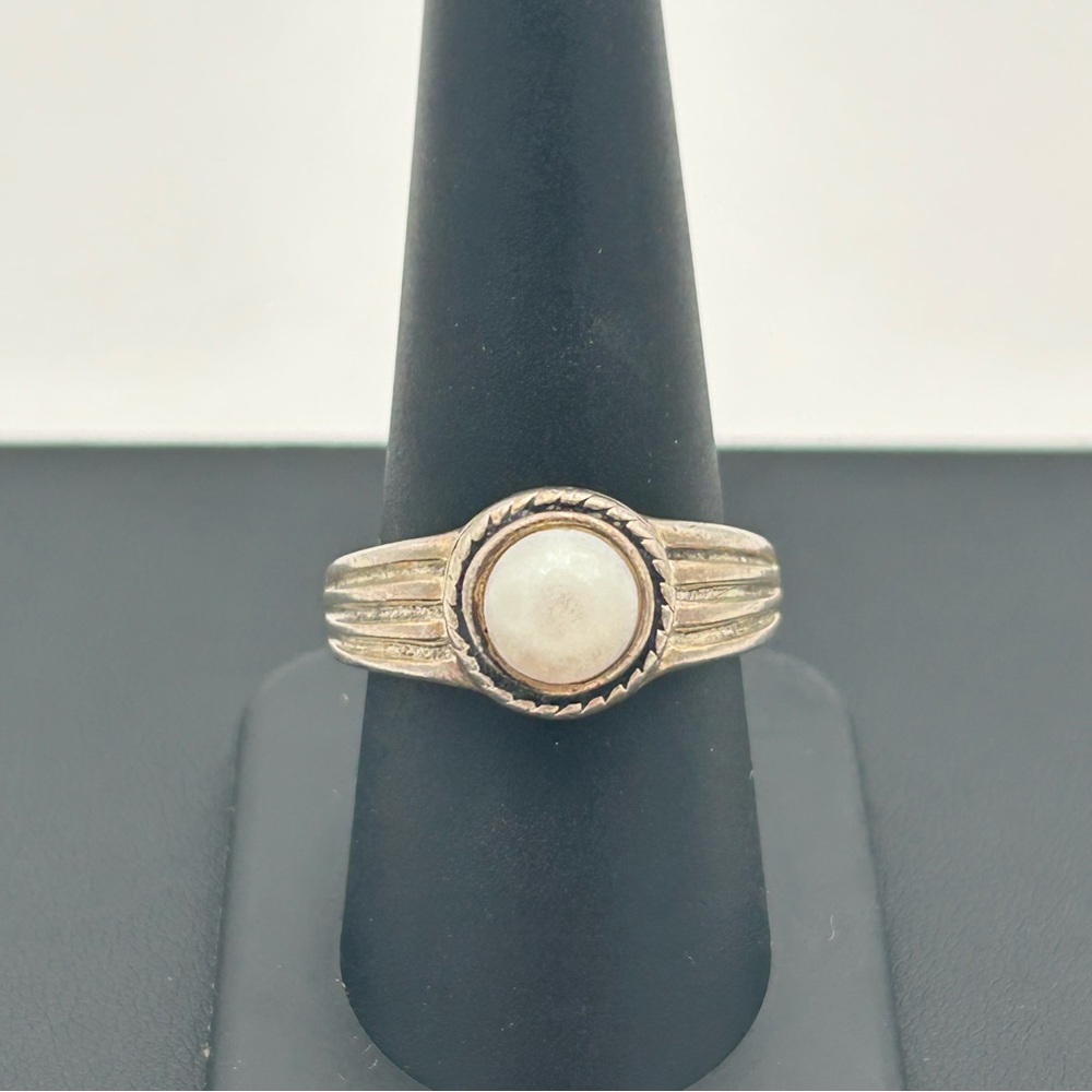 Vintage Sterling Silver Faux Pearl Ring